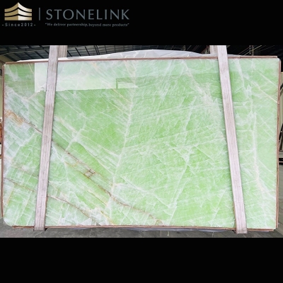 Crystal Green onyx slab