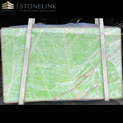 Crystal Green onyx slab